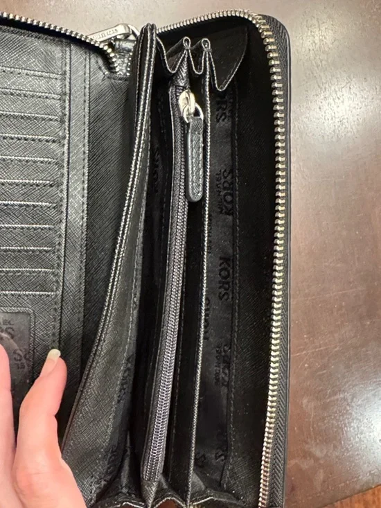 Michael Kors Black Pebbled Leather Continental Zip Wallet - Picture 5 of 6